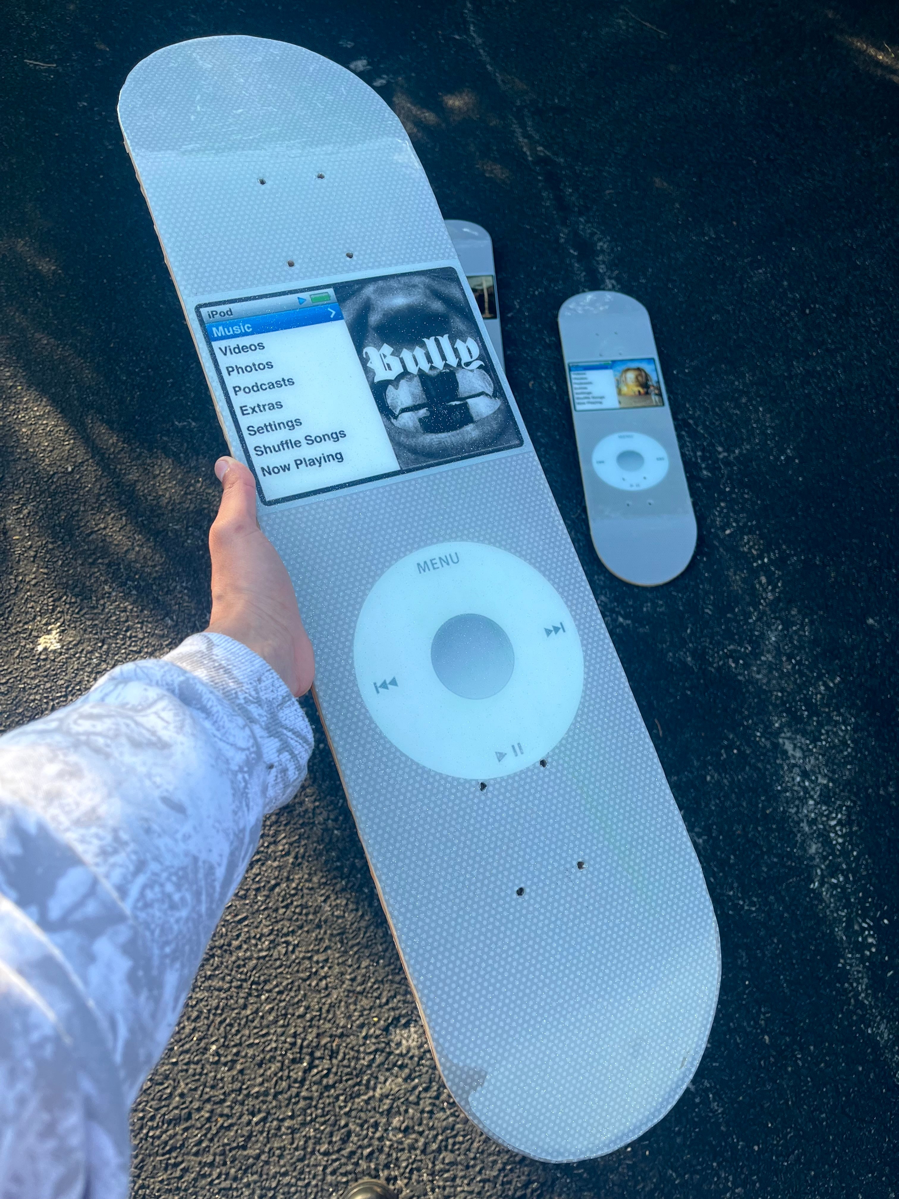 Bully IPod Deck